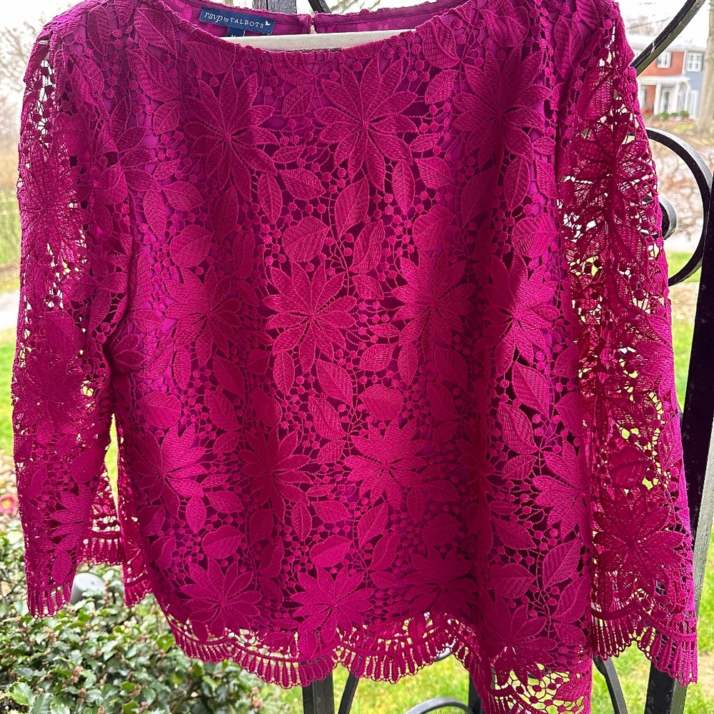 Ladies lace top - Talbots - like new